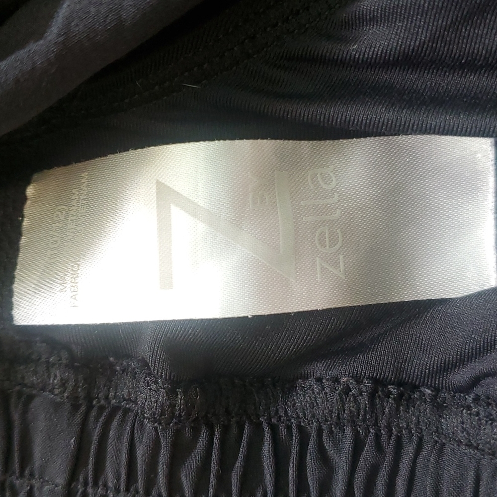 Zella running shorts. Size 10-12. - Picture 4 of 5